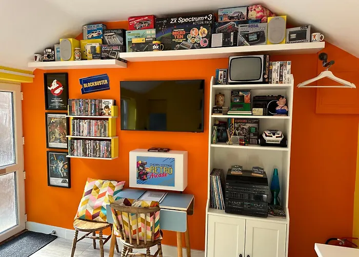Cherry Cottage Retro Stay, Stourport-On-Severn
